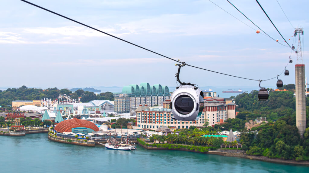 
SINGAPORE CABLE CAR LAUNCHES WORLD’S FIRST SKYORB CABINS
