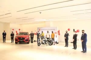 Read more about the article Sime Darby Motors Virtual Carnival Lucky Draw Winner Rides Home A BMW G310R
