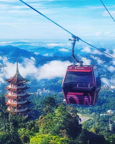 Stand a chance to win tickets to Genting SkyWorlds Theme Park Dress Rehearsal!