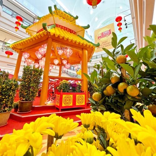 Dekorasi Meriah Bertemakan Perayaan Tahun Baru Cina