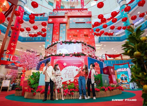 Dekorasi Meriah Bertemakan Perayaan Tahun Baru Cina