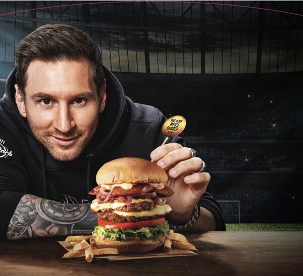 Hard Rock Cafe Puteri Harbour Launches Its Newest Burger Inspired By Brand Ambassador Lionel Messi￼