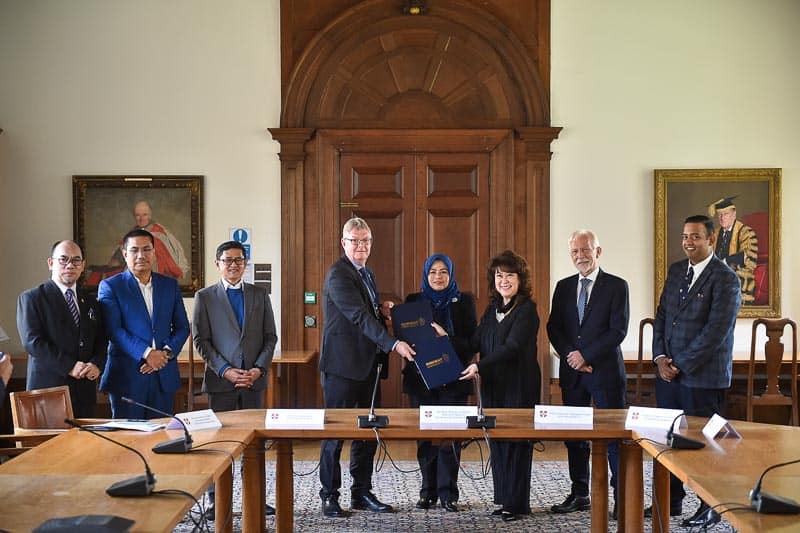 Read more about the article Sunway Strengthens Research Collaboration and Education Link with University of Cambridge