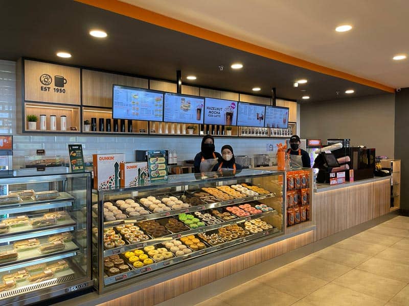 Dunkin’ Buka Cawangan Malaysia Terbesar Di KKIA Sabah