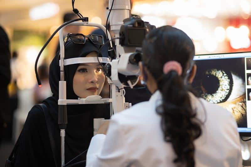 MOG Brings Accessible Eye Care To Malaysians With 6-In-1 Vision Experiential Showcase Tour & In-Store Technology Upgrades