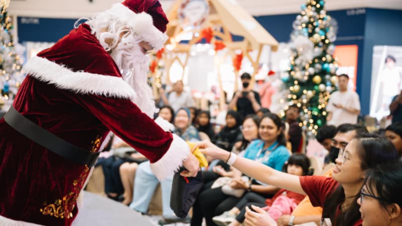 Create, Cherish, Celebrate A Christmas to Remember at IOI Malls 