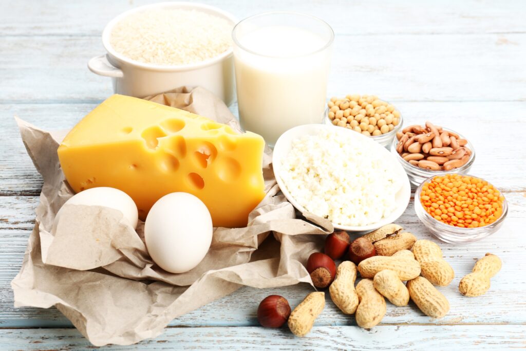 Bagaimana Protein Boleh Membantu Anda Menghindari Tabiat Makan Kurang Sihat Pada Musim Cuti