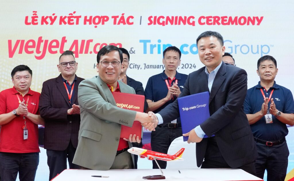 Vietjet Air and Trip.com Group Sign MOU to Improve Global Travellers’ Experience


