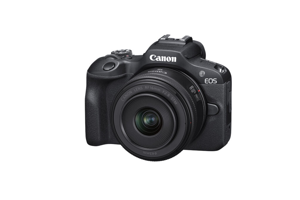 Canon Celebrates 21st Consecutive Year of No.1 Share of
Global Interchangeable-lens Digital Camera Market
