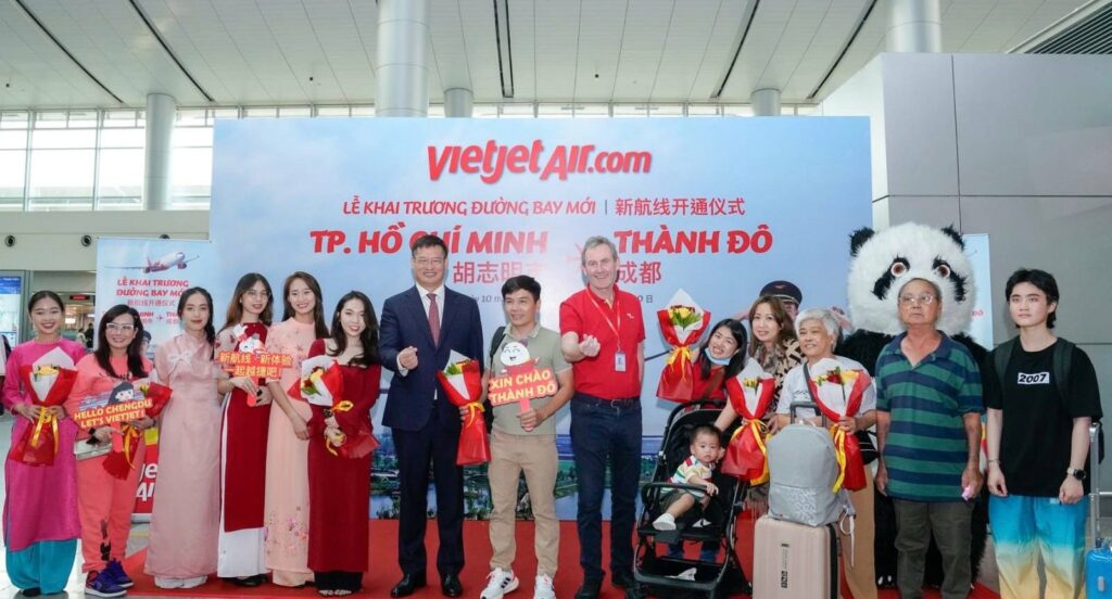 Vietjet Celebrates Lunar New Year with Ho Chi Minh - Chengdu Service