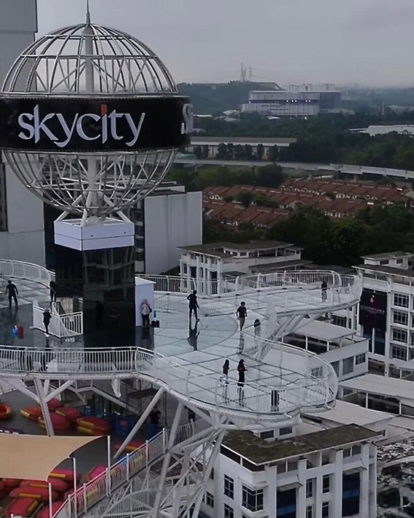 Sky i-City setinggi 60 meter kini dibuka di i-City